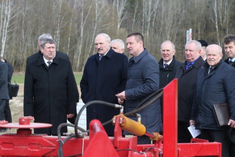 Президент Беларуси Александр Лукашенко совершает сегодня рабочую поездку в Гродненскую область