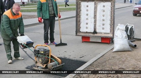 В Беларуси в 2018-2019 годах отремонтируют 7 тысяч километров местных дорог