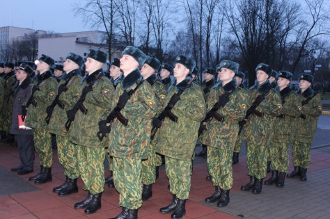 Военнослужащие внутренних войск МВД приняли присягу