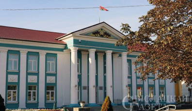 Фото: Поздравление Свислочского райисполкома и районного Совета депутатов с Днем Победы