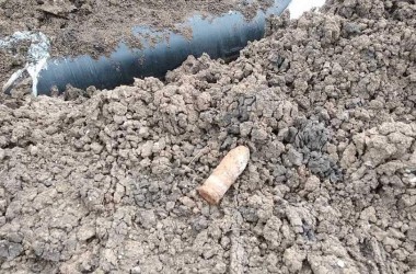 Фото: В Волковысском районе во время сельхозработ обнаружили три артиллерийских снаряда