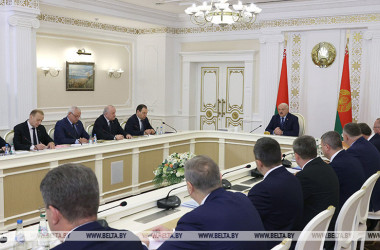 Фото: Александр Лукашенко заявил о недостатках в планировании стратегических проектов. Какие решения предлагают Президенту