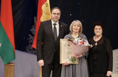 Фото: В областном драмтеатре состоялось торжественное вручение премии А.И. Дубко в области культуры